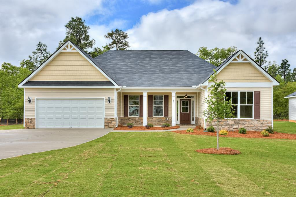 67 Murrah Rd Extension North Augusta, SC 29860 - Photo 1 of 23 Main View