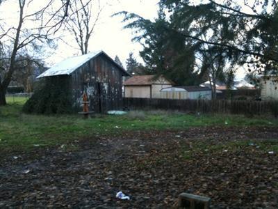 1380 Thomas Road Medford, OR 97501 - Photo 2 of 5 Barn/shed in the back right corner (Nort