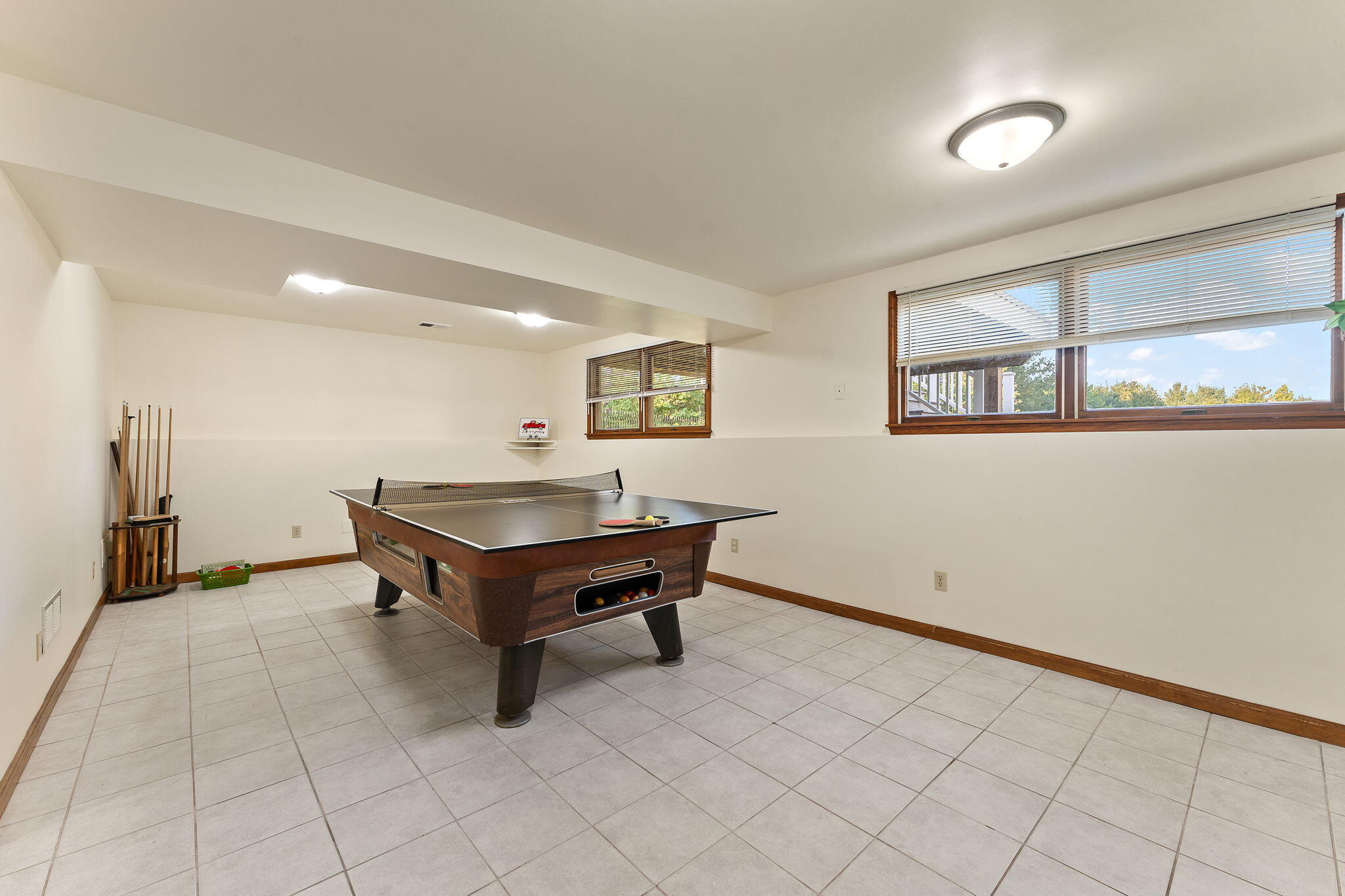 668 Old Suman Road Valparaiso, IN 46383 - Photo 20 of 45 2048x1365