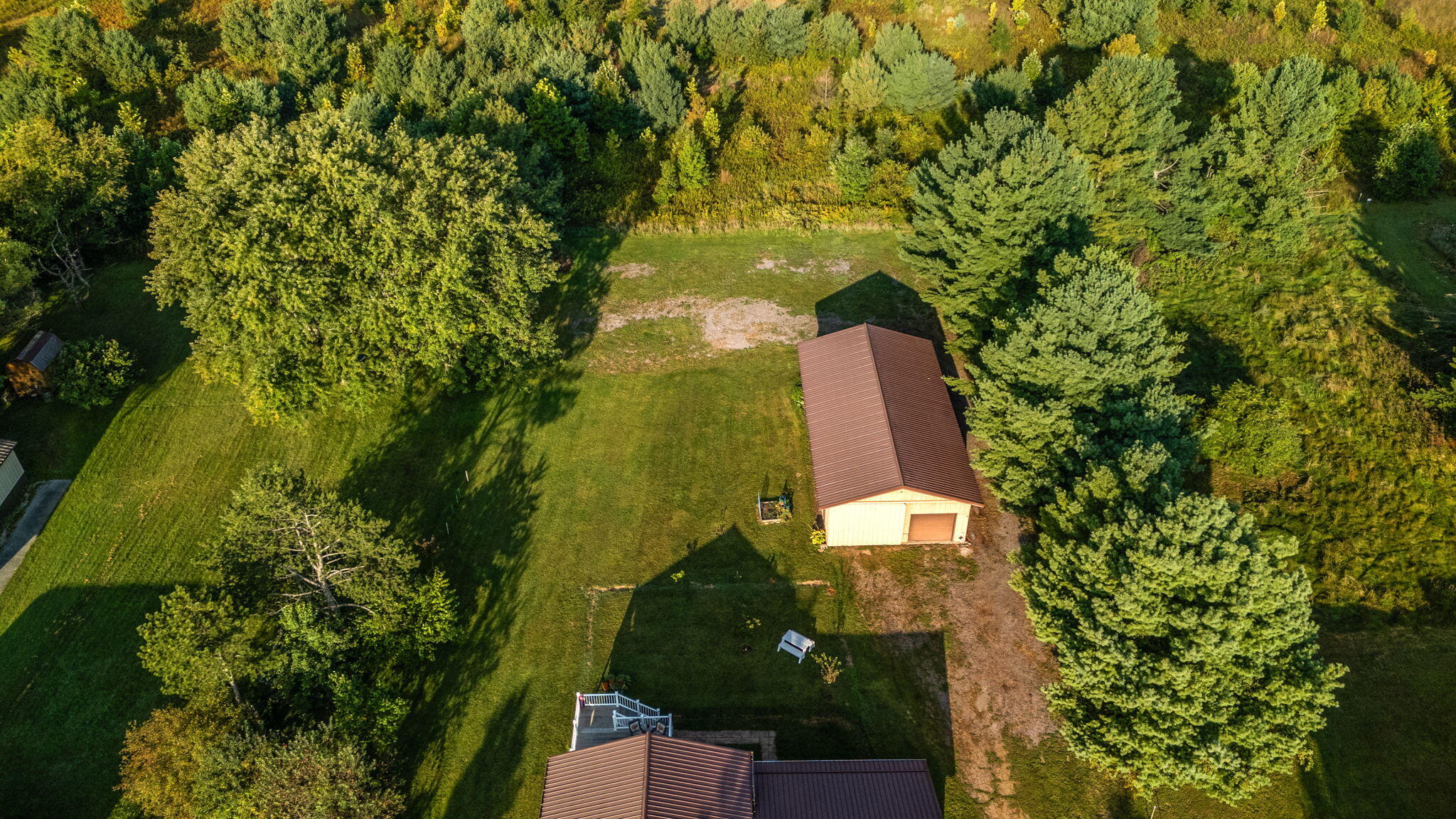 668 Old Suman Road Valparaiso, IN 46383 - Photo 39 of 45 2048x1152