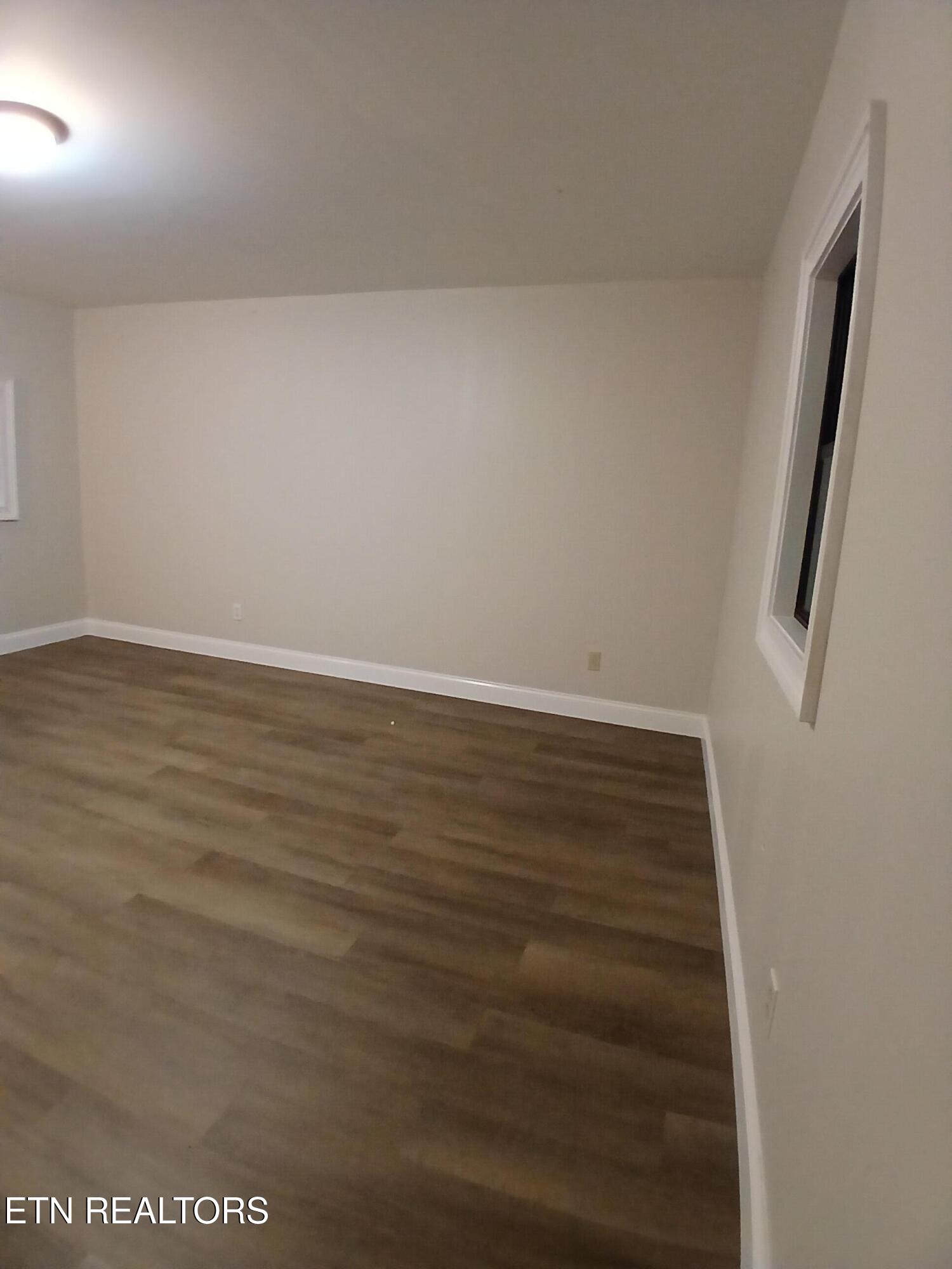 469 Brownlo Road Sneedville, TN 37869 - Photo 21 of 58 20260522_201228