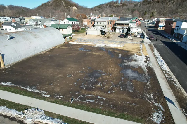 $375,000 | 205 Frederic Street, Cassville, WI 53806