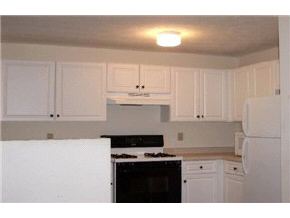96 River Road, Unit 308 Manchester, NH 03104 - Photo 5 of 7