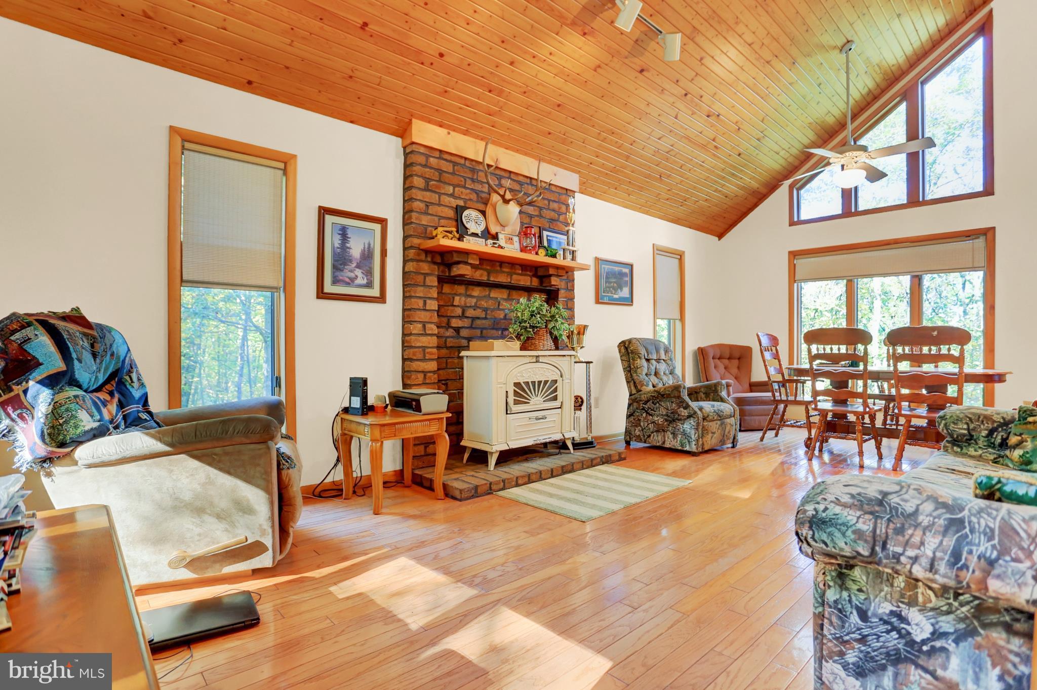 1787 Ridge Road Newville, PA 17241 - Photo 14 of 27 Family Room