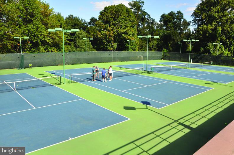5225 Pooks Hill Road, Unit 809N Bethesda, MD 20814 - Photo 11 of 22 Tennis Courts