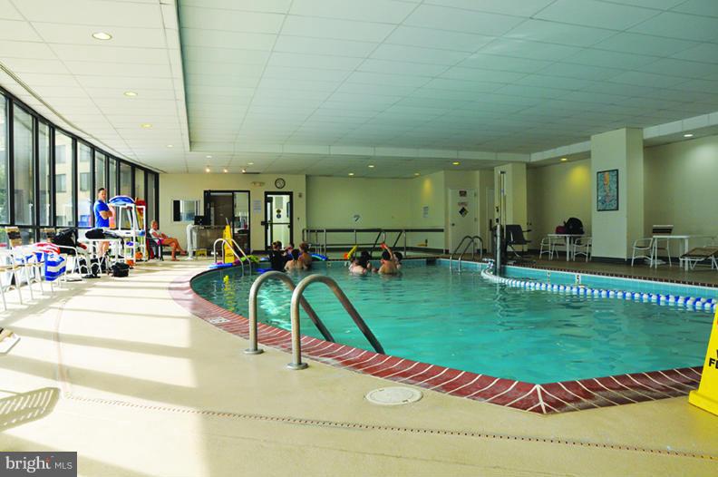 5225 Pooks Hill Road, Unit 809N Bethesda, MD 20814 - Photo 14 of 22 Indoor Pool