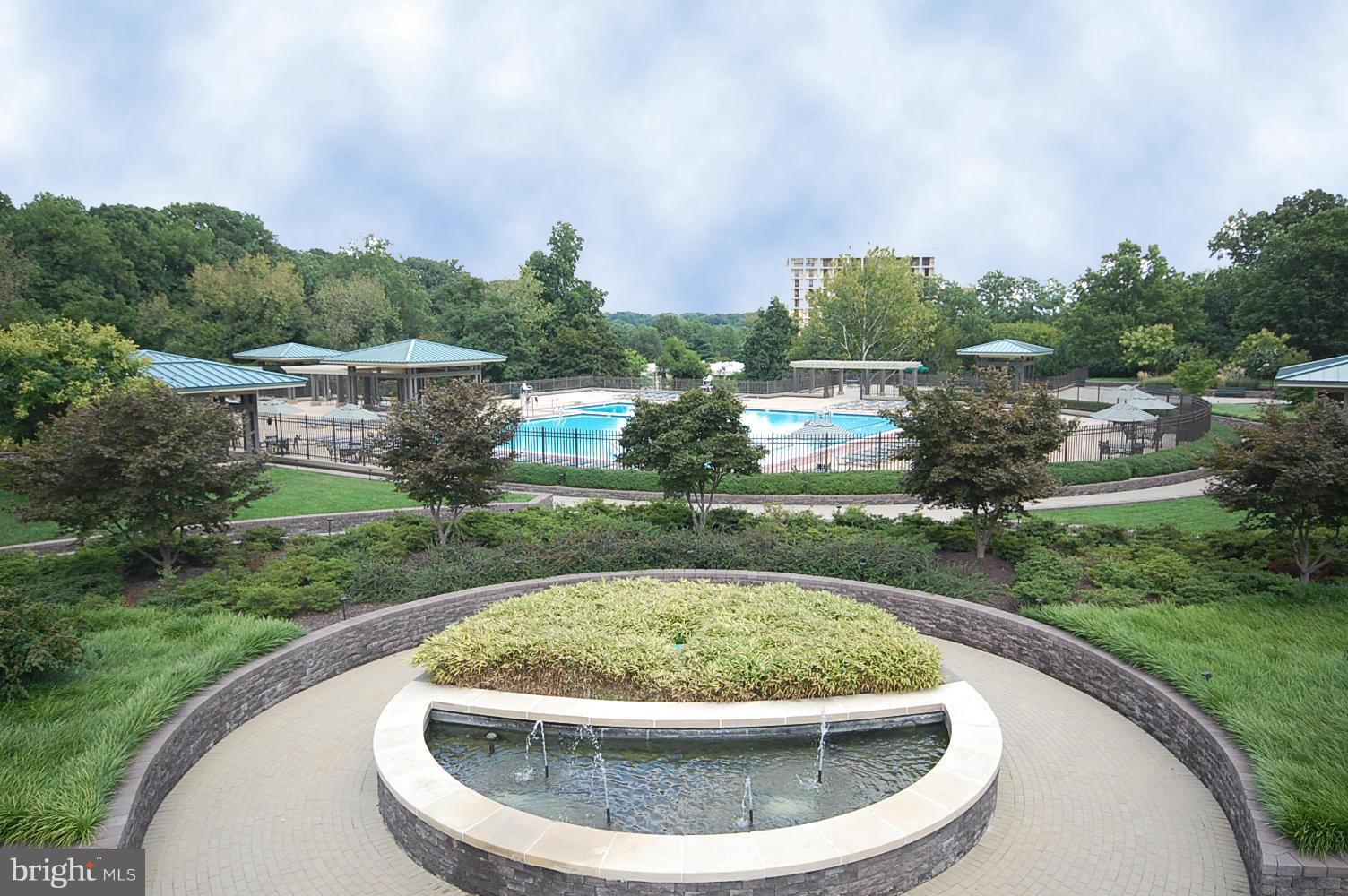 5225 Pooks Hill Road, Unit 809N Bethesda, MD 20814 - Photo 3 of 22 Landscaped Grounds