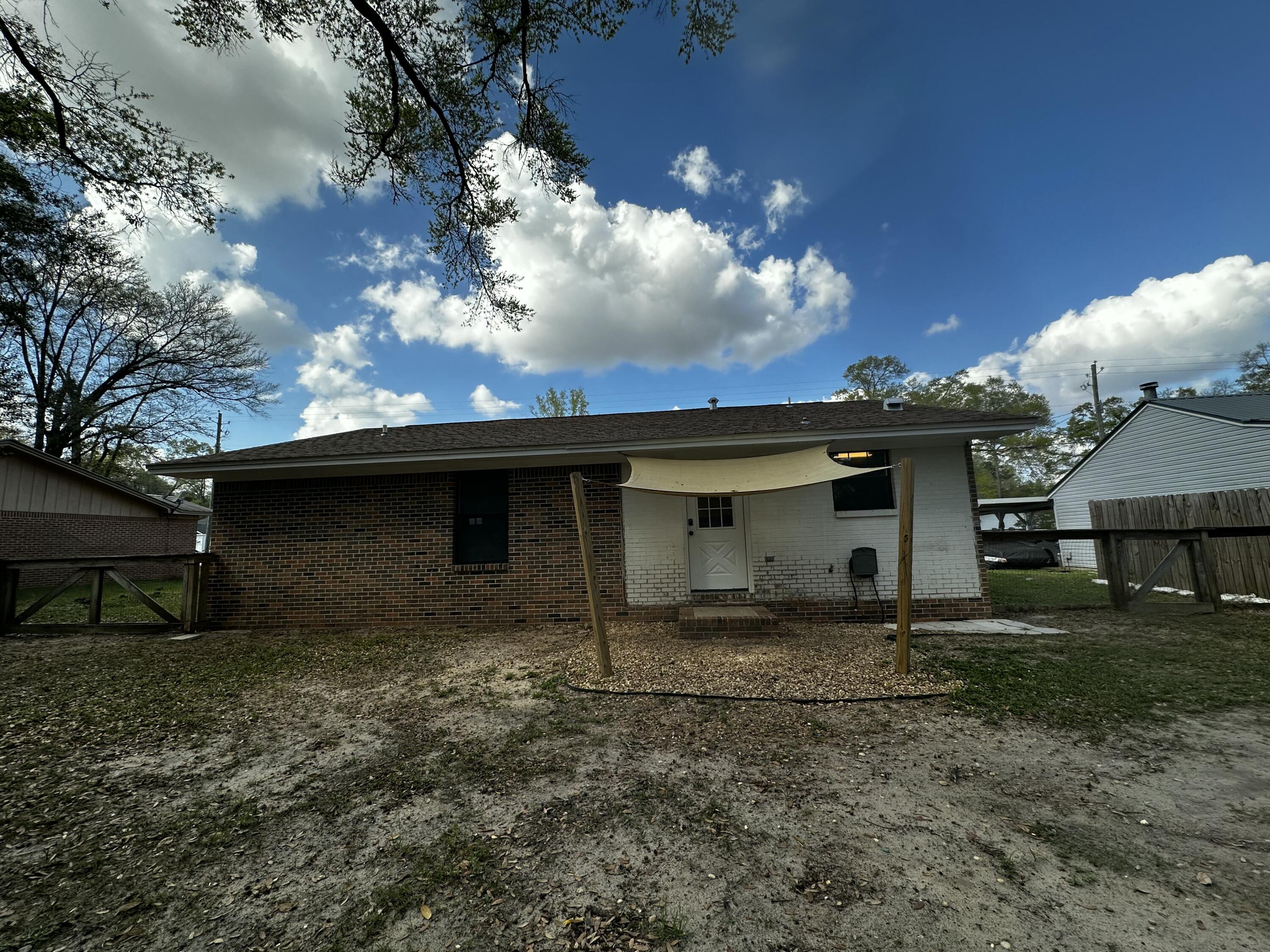 556 Lee Avenue Crestview, FL 32539 - Photo 5 of 5 6