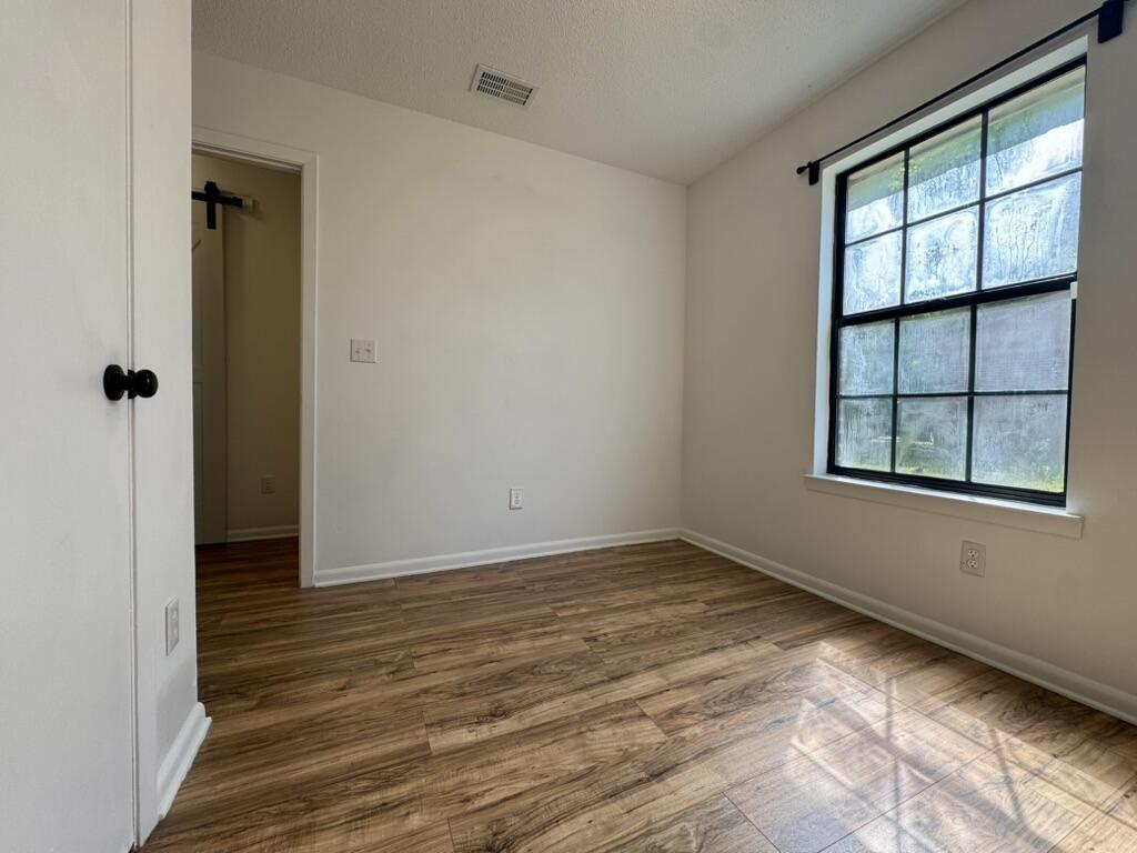 556 Lee Avenue Crestview, FL 32539 - Photo 7 of 13 Bedroom