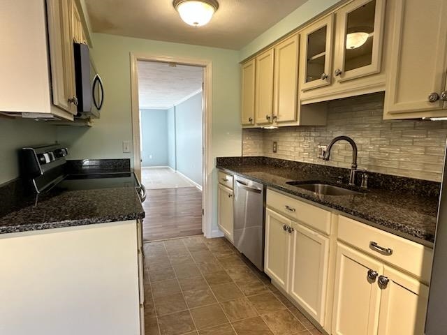 18 Colonial Square, Unit 18 Peterborough, NH 03458 - Photo 12 of 42