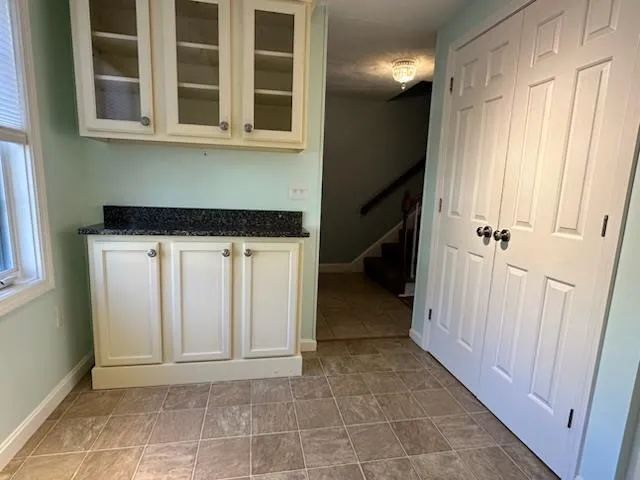 $371,000 | 18 Colonial Square, Unit 18, Peterborough, NH 03458