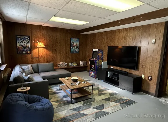 $371,000 | 18 Colonial Square, Unit 18, Peterborough, NH 03458