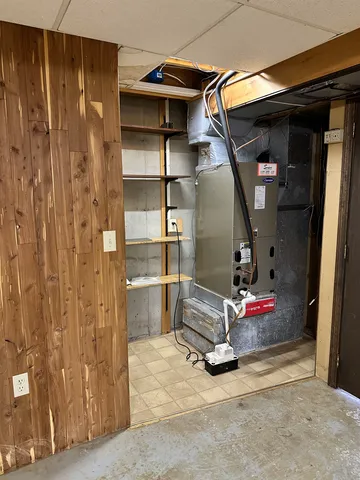 $371,000 | 18 Colonial Square, Unit 18, Peterborough, NH 03458