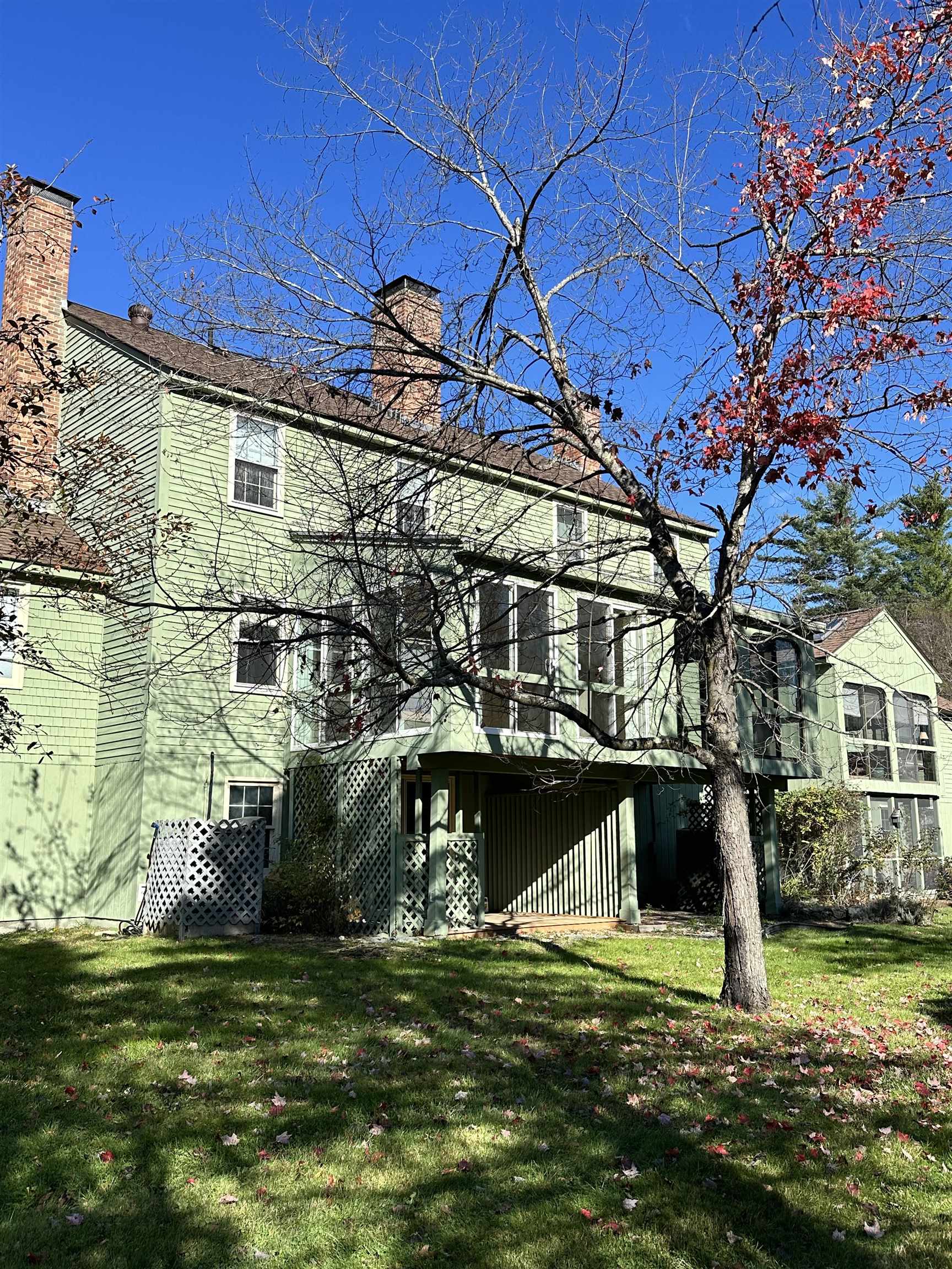 18 Colonial Square, Unit 18 Peterborough, NH 03458 - Photo 4 of 42