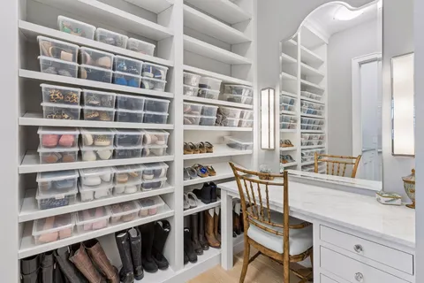 $3,250,000 | 215 Ferndale Road South, Wayzata, MN 55391