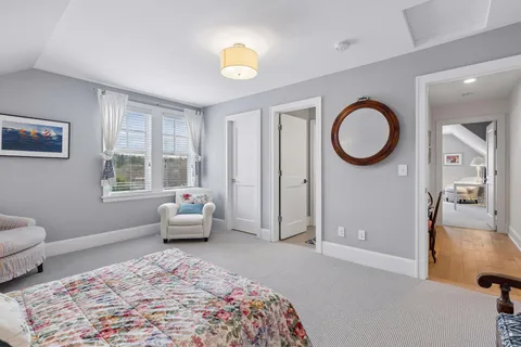 $3,250,000 | 215 Ferndale Road South, Wayzata, MN 55391