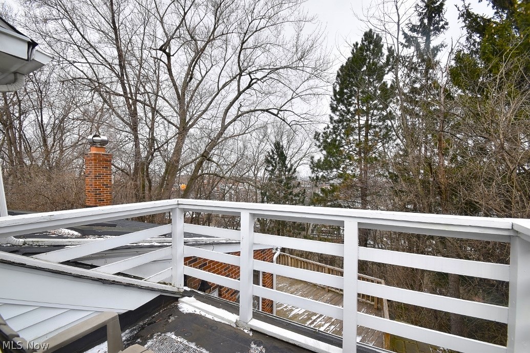 2401 Overlook Road Cleveland, OH 44106 - Photo 23 of 32 upper balcony