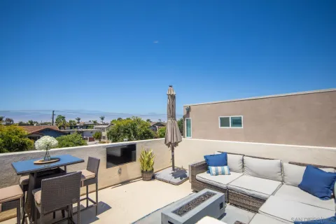 $2,199,900 | 3927 Shasta Street, San Diego, CA 92109