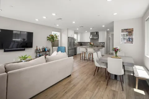 $2,199,900 | 3927 Shasta Street, San Diego, CA 92109