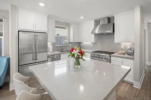 $2,199,900 | 3927 Shasta Street, San Diego, CA 92109