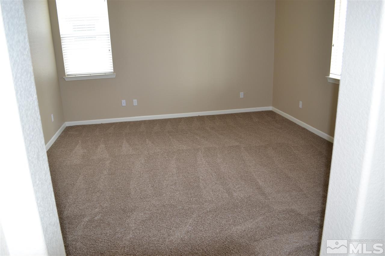 2098 Whitecliff Drive Reno, NV 89521 - Photo 8 of 17 Photo 8