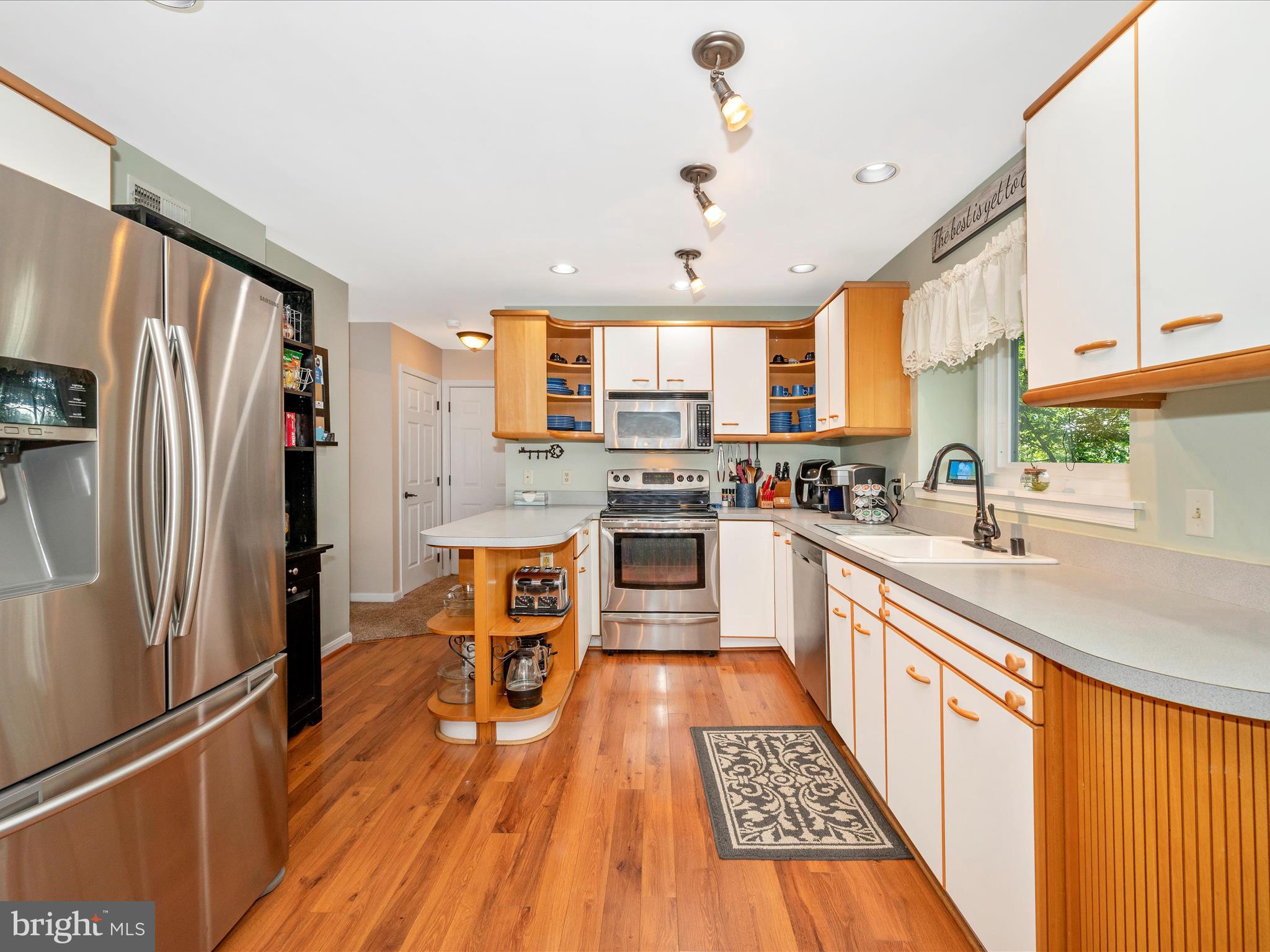 6514 Rimrock Road New Market, MD 21774 - Photo 9 of 54 Kitchen