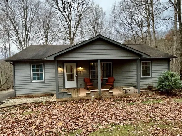 $269,000 | 31 Longview Drive, Hayesville, NC 28904