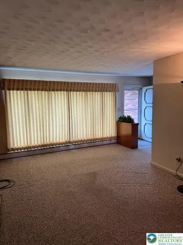 $224,900 | 26 Lincoln Drive, Tamaqua, PA 18252