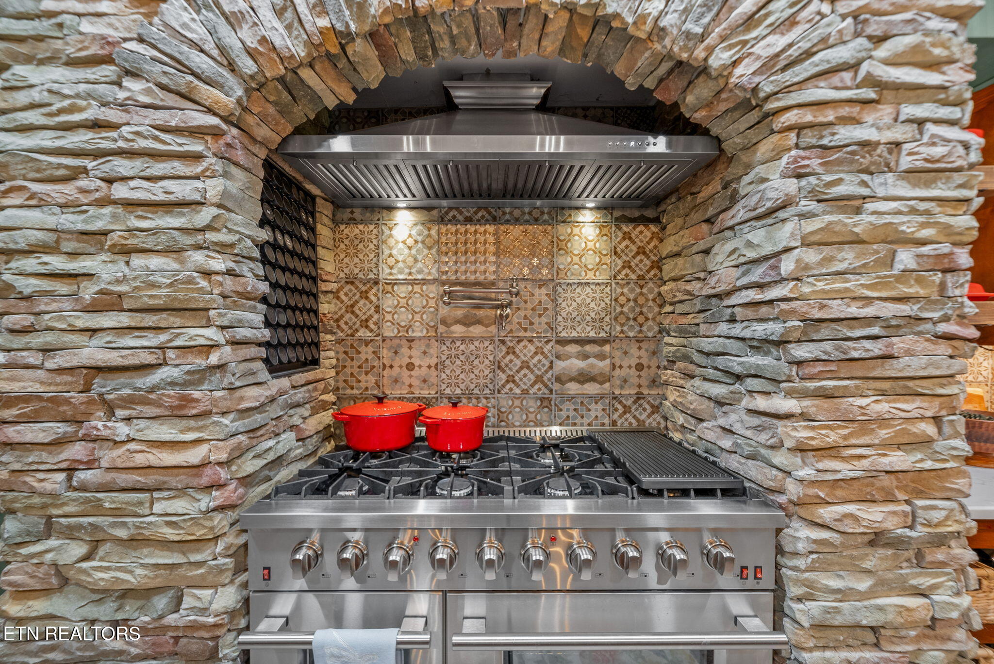 566 Pond Apple Road Clarksville, TN 37043 - Photo 21 of 60 16-web-or-mls-566-pond-apple-rd