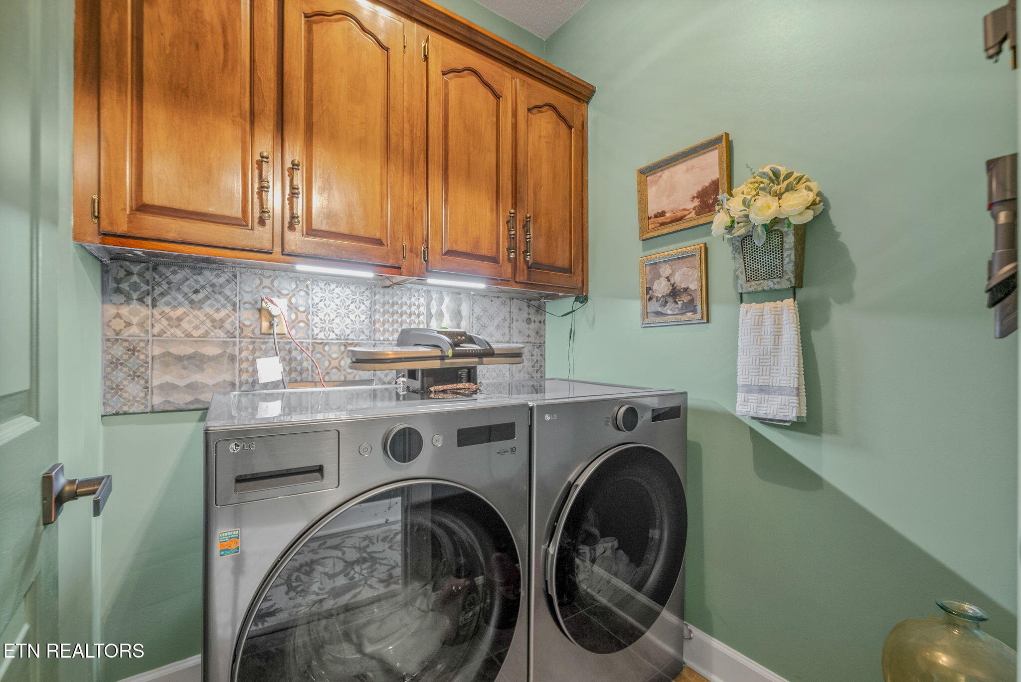 566 Pond Apple Road Clarksville, TN 37043 - Photo 25 of 60 21-web-or-mls-566-pond-apple-rd