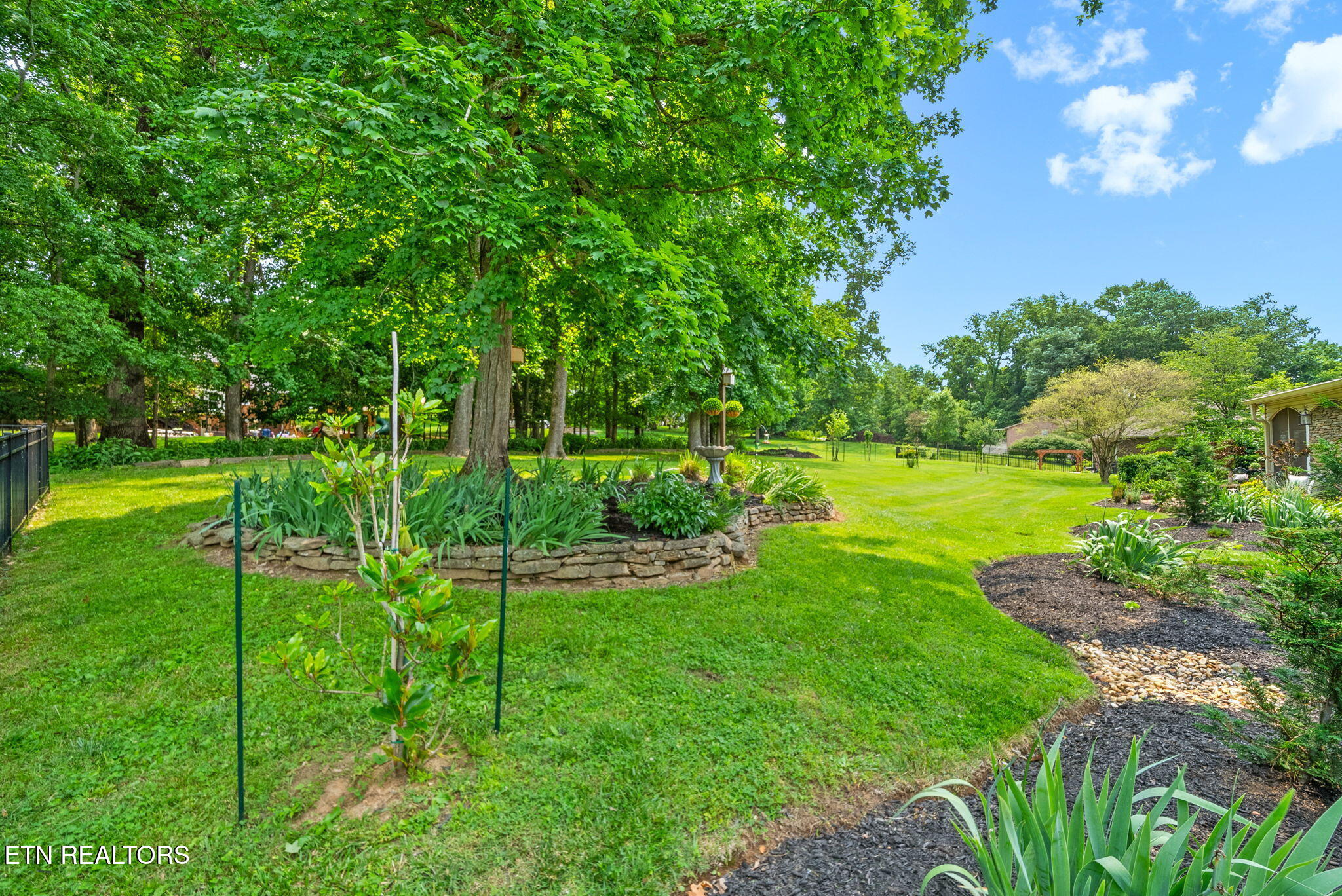 566 Pond Apple Road Clarksville, TN 37043 - Photo 56 of 60 70-web-or-mls-566-pond-apple-rd