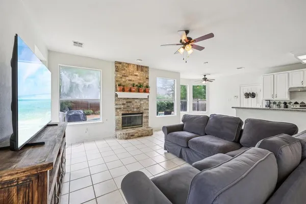 $539,000 | 408 Willow Bend Drive, Murphy, TX 75094