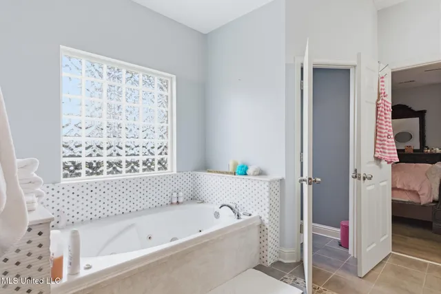 $615,000 | 115 Oak Allee Drive, Picayune, MS 39466