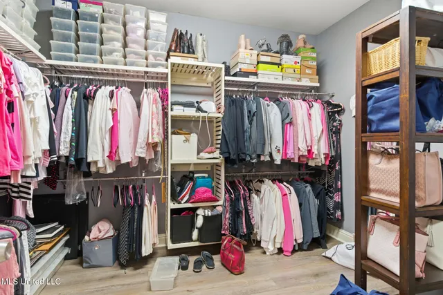 $615,000 | 115 Oak Allee Drive, Picayune, MS 39466