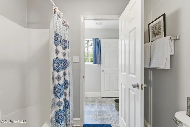 $615,000 | 115 Oak Allee Drive, Picayune, MS 39466