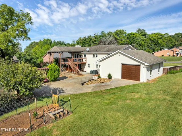 $634,900 | 1509 Montvale Station Road, Maryville, TN 37803