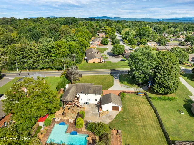 $634,900 | 1509 Montvale Station Road, Maryville, TN 37803