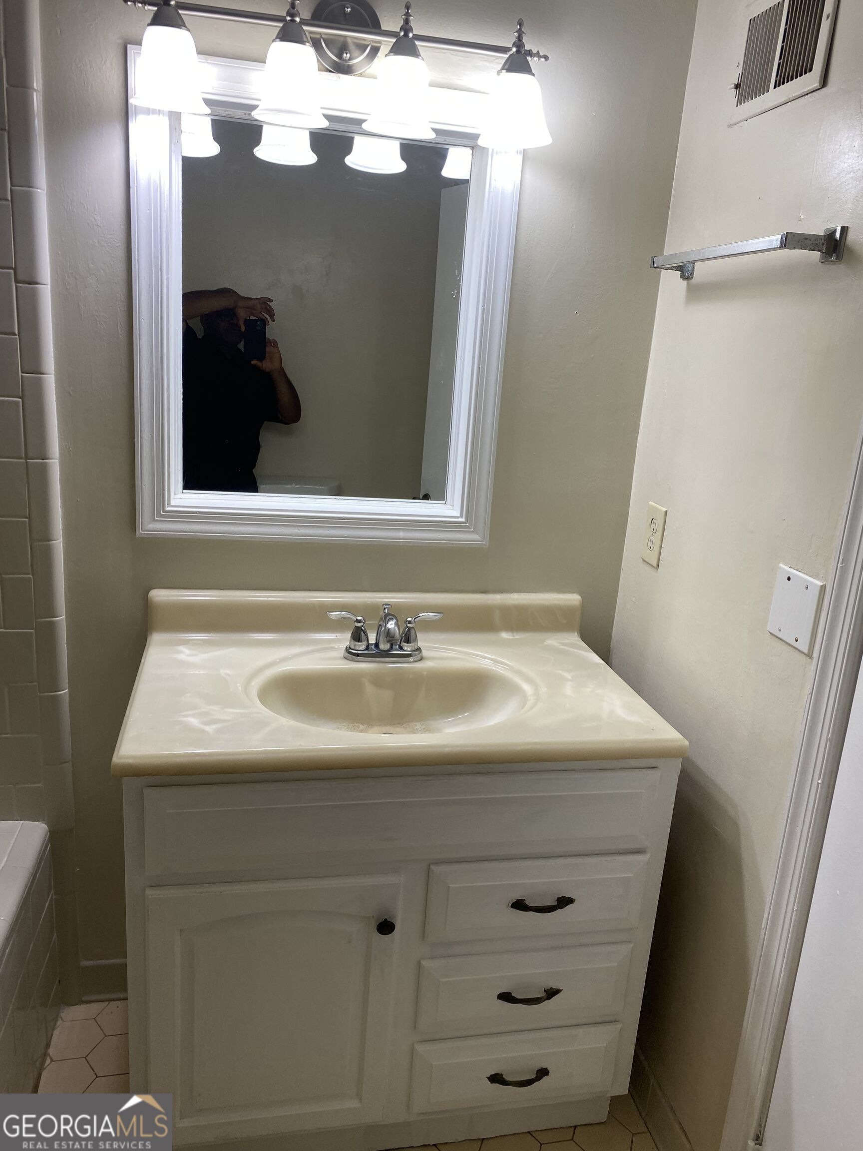 3534 Basswood Court Decatur, GA 30034 - Photo 33 of 38 Gallery Image 33