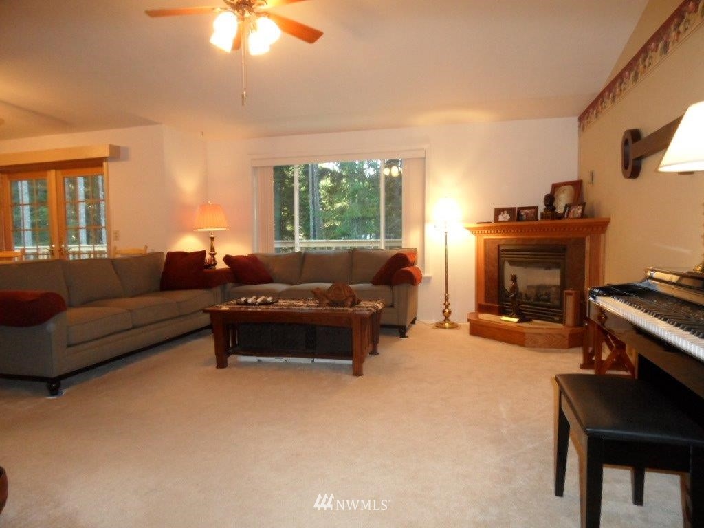 1358 Southwest Station Circle Road Port Orchard, WA 98367 - Photo 3 of 14 Gallery Image 3