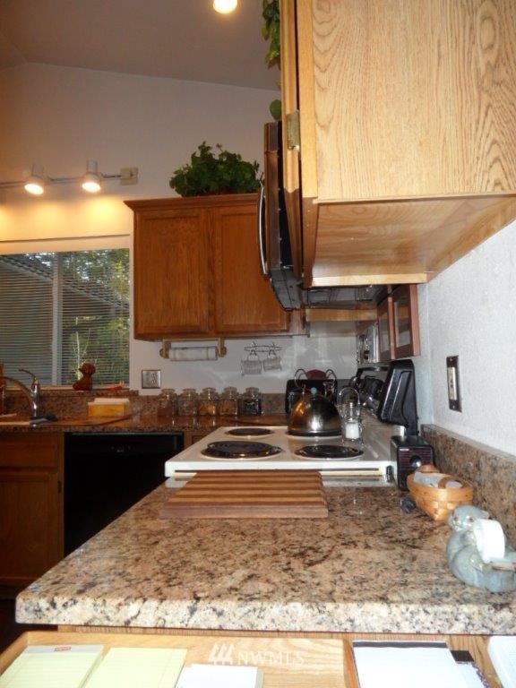 1358 Southwest Station Circle Road Port Orchard, WA 98367 - Photo 6 of 14 Gallery Image 6