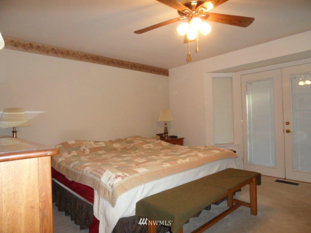 1358 Southwest Station Circle Road Port Orchard, WA 98367 - Photo 7 of 14 Gallery Image 7