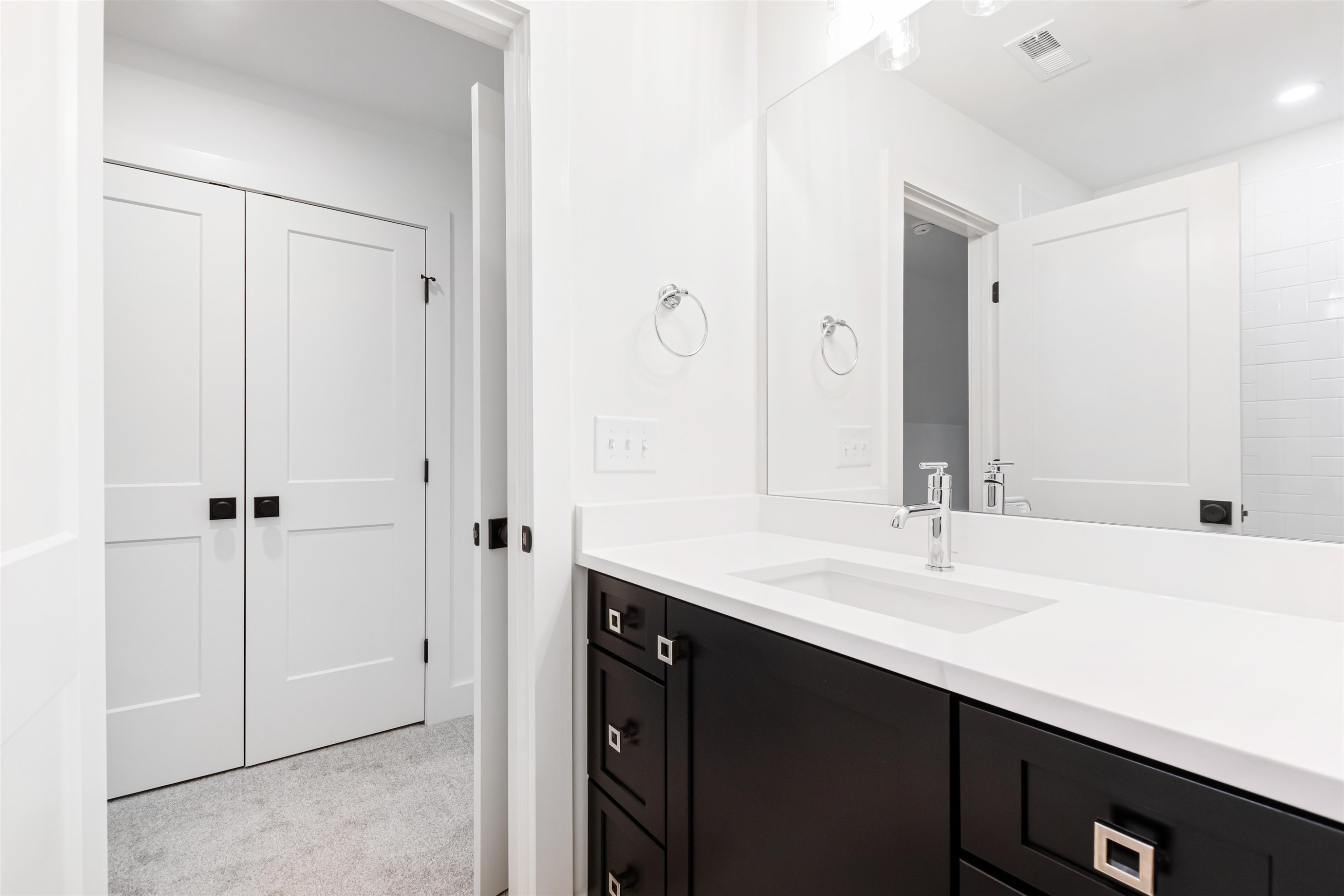 1424 Banbury Road Raleigh, NC 27607 - Photo 13 of 60 Photo 13