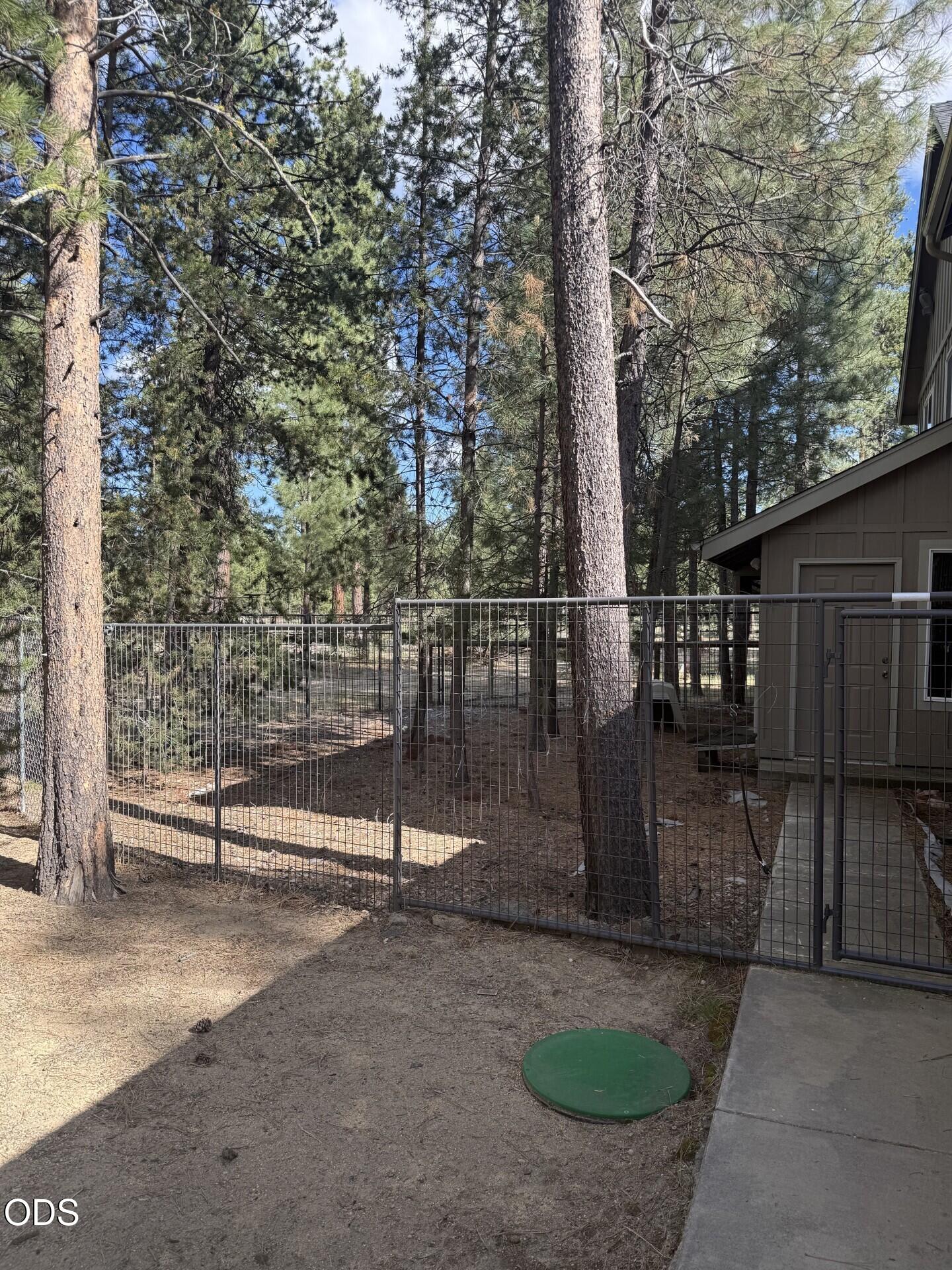52174 Foxtail Road La Pine, OR 97739 - Photo 48 of 51 a view of outdoor space and yard