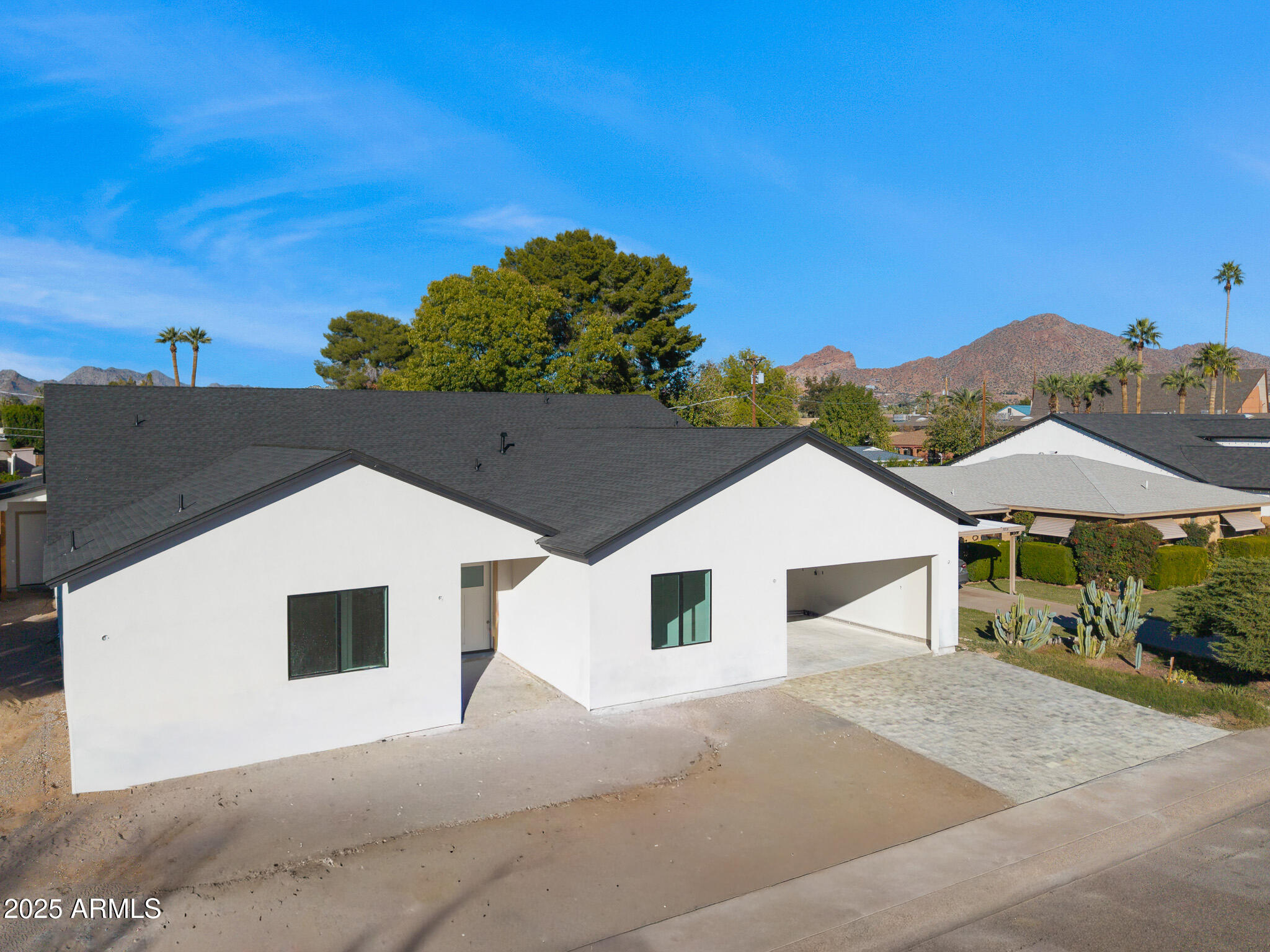 Front of Home with virtual pavers