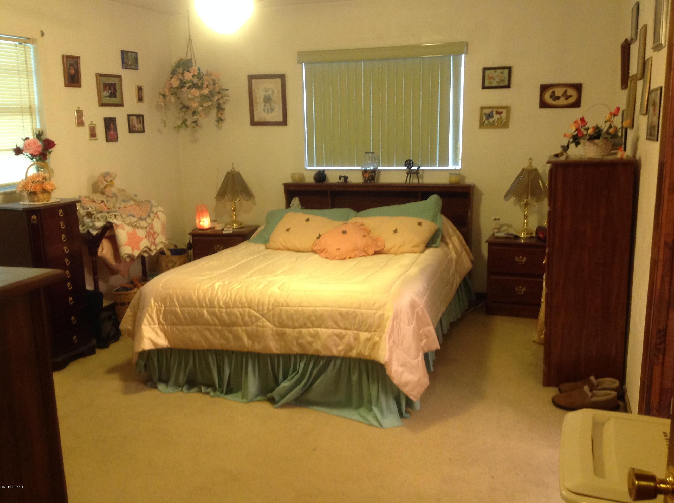 1707 Jacobs Road South Daytona, FL 32119 - Photo 2 of 25 IMG_0366