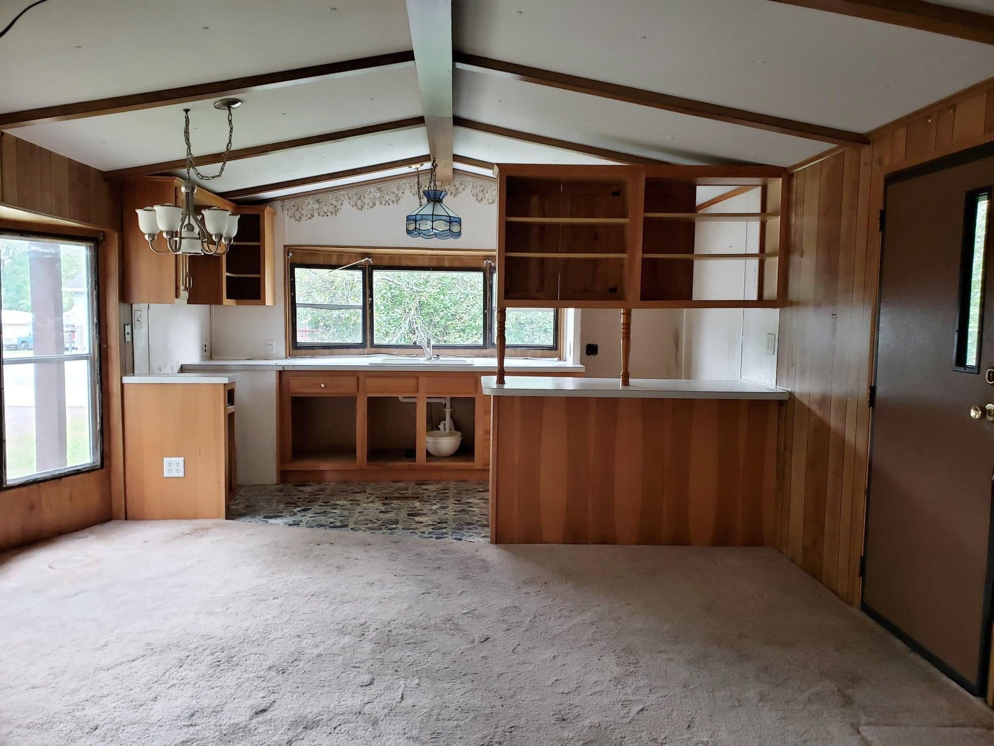 1845 Shunk Road Sault Ste. Marie, MI 49783 - Photo 3 of 28 Gallery Image 3