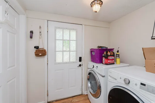 $200,000 | 116 West 8th Street, Matthews, IN 46957