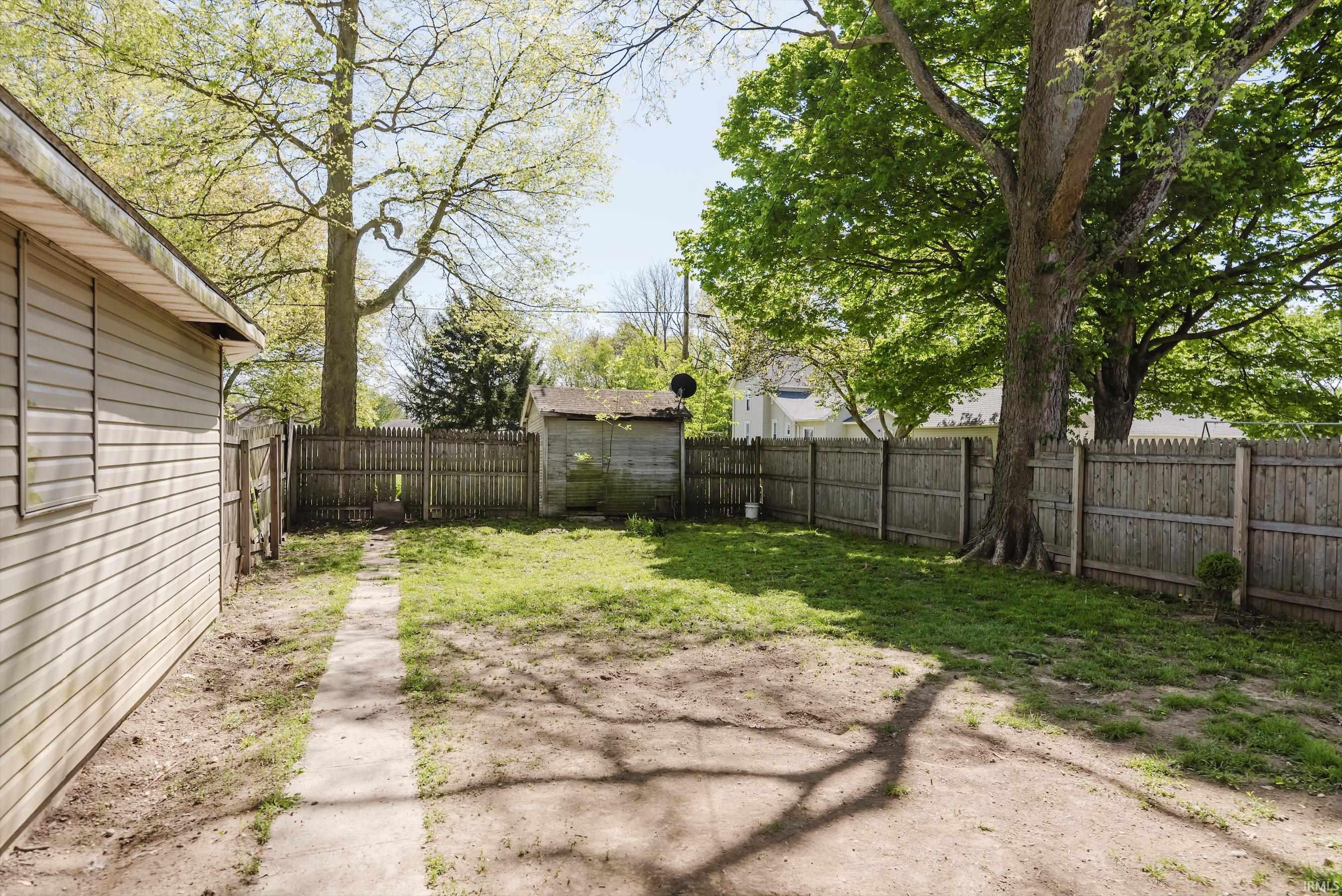 116 West 8th Street Matthews, IN 46957 - Photo 27 of 28