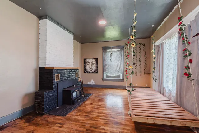 $200,000 | 116 West 8th Street, Matthews, IN 46957