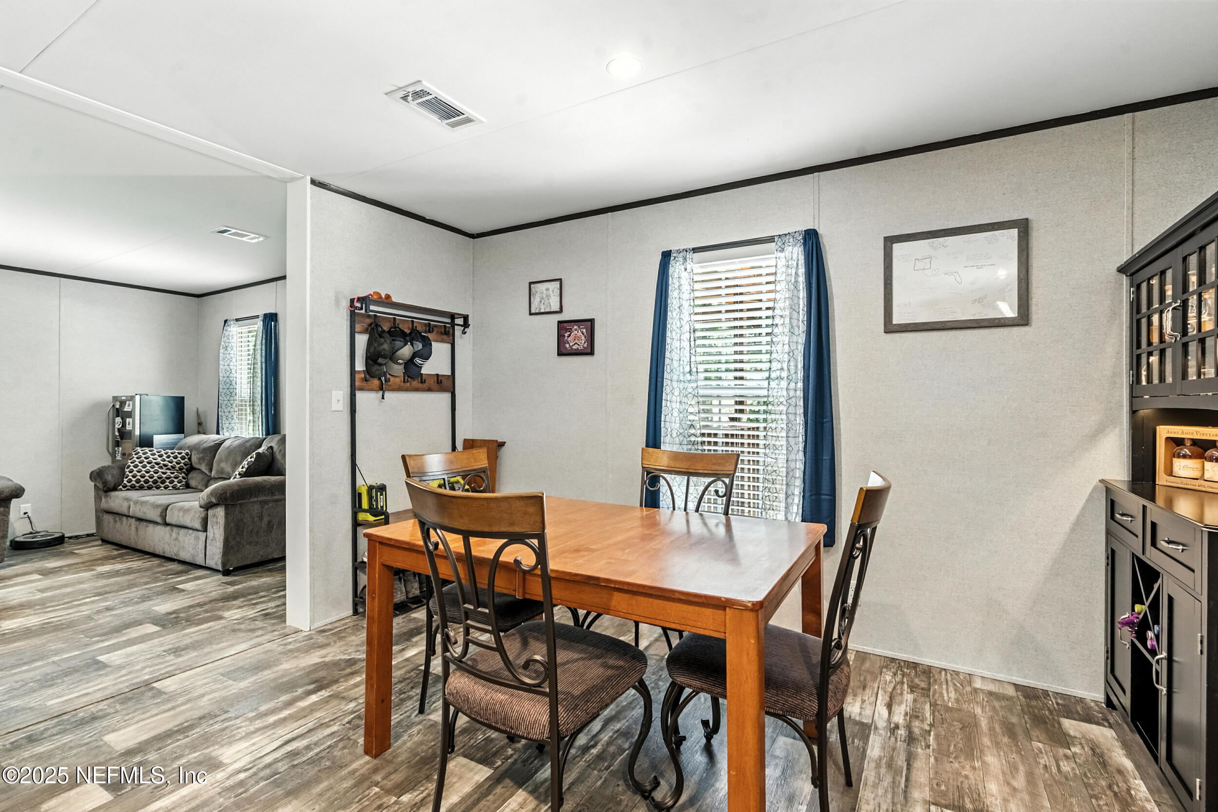 211 Knight Boxx Road Middleburg, FL 32068 - Photo 11 of 35 Dining Space